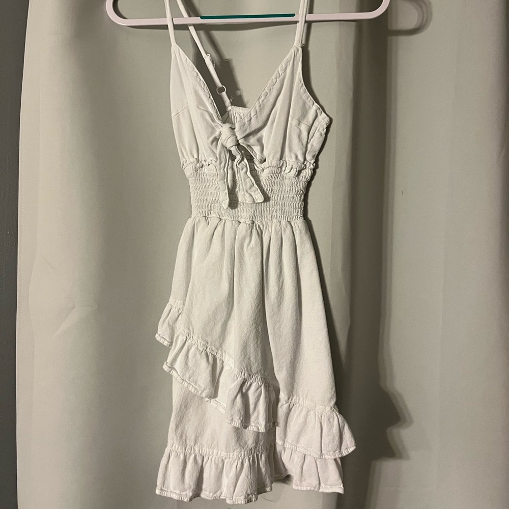 Medium white dress! Never worn.